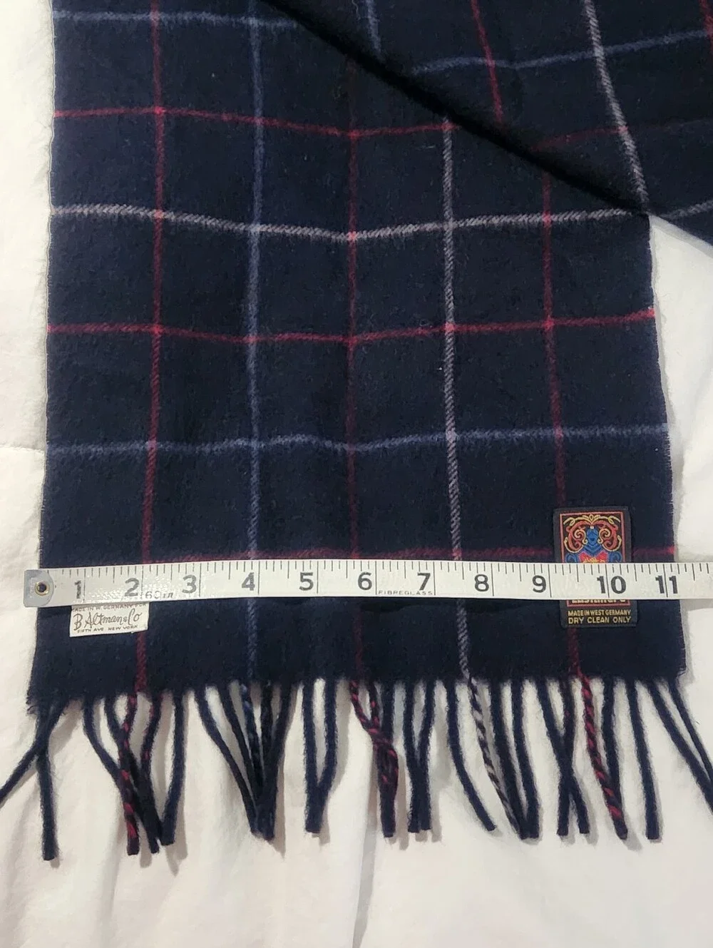 B. Altman & Co. Cashmere Scarf Unisex Navy Plaid 56